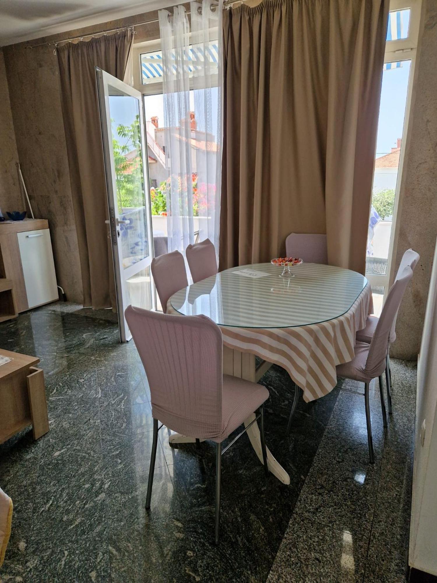 Apartmani Buba Подстрана Екстер'єр фото